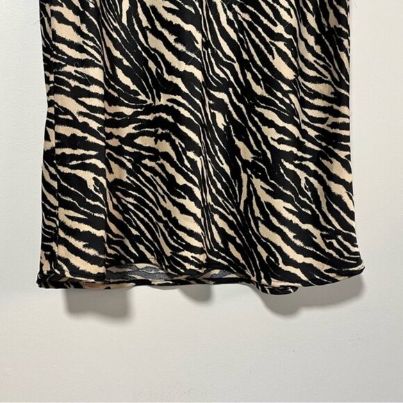 H&M Divided Zebra Print Midi Skirt - Women’s Size 12 - Picture 8 of 10